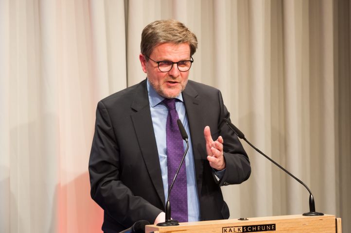 Wolfgang Stadler bei der Laudatio zum Lotte-Lemke-Engagementpreis