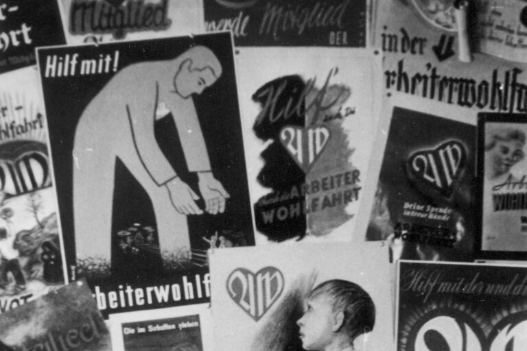 Verschiedene Plakate der Arbeiterwohlfahrt aus den Jahren 1945 bis 1949