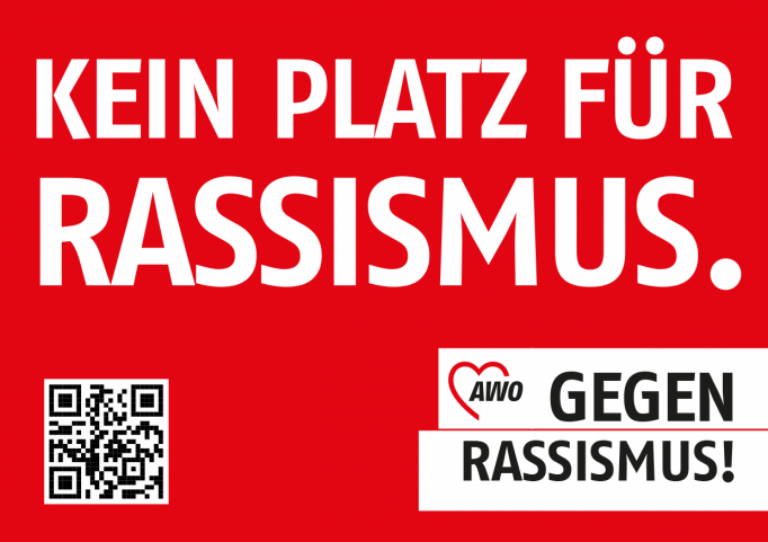 Roter Glas-Aufkleber mit der Aufschrift: "Kein Platz für Rassismus. AWO gegen Rassismus!"