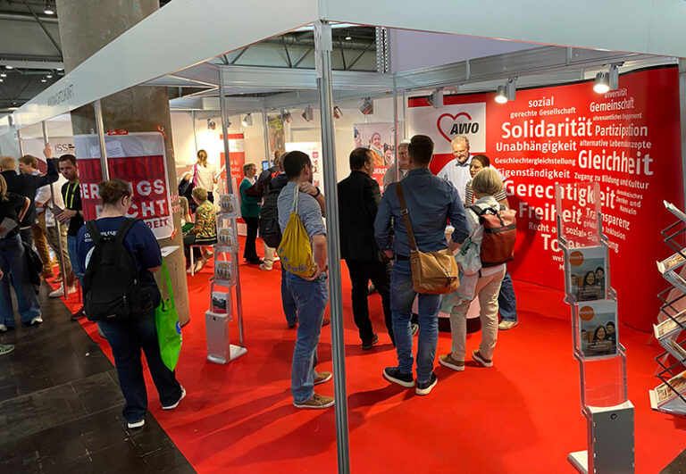 AWO-Messestand beim 18. DJHT