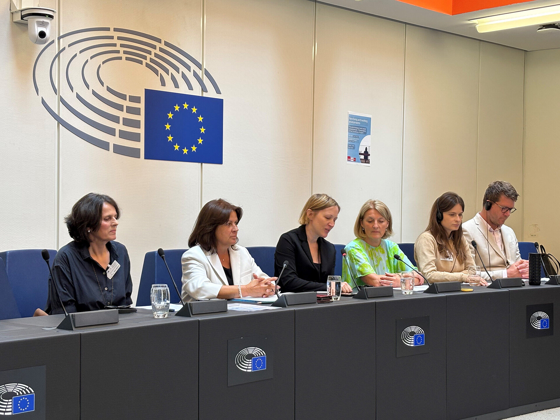 Diskussionsveranstaltung im EU-Parlament in Straßburg mit Dr. Katrina Pfundt vom AWO Bundesverband