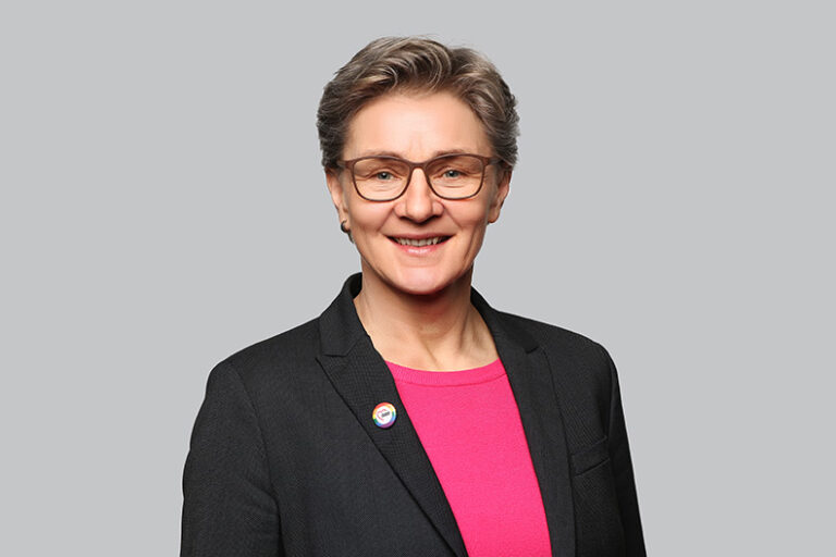 Claudia Mandrysch
