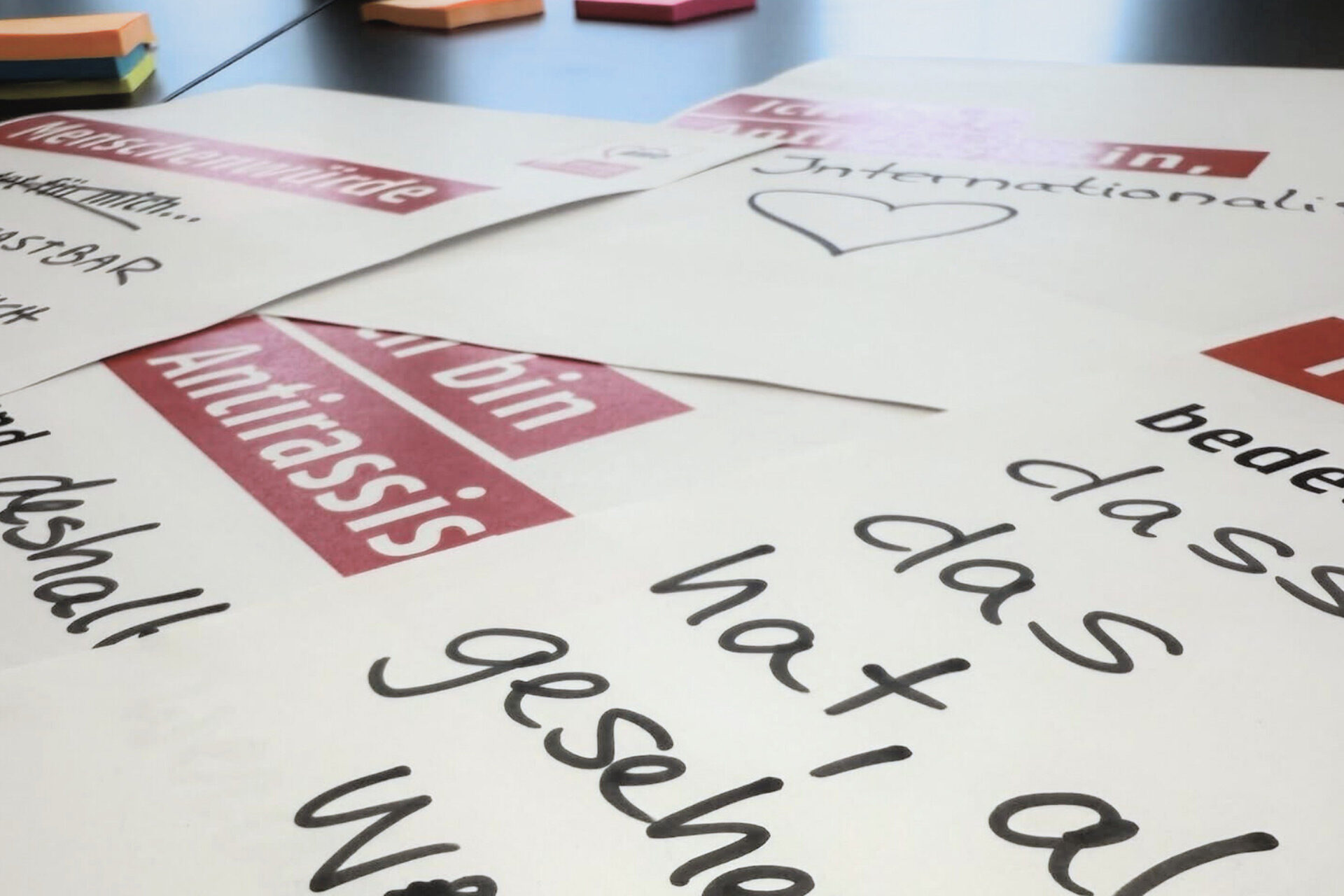 AWO gegen Rassismus Plakate