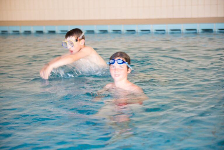 Kinder im Therapiebad der AWO LangeoogKlinik